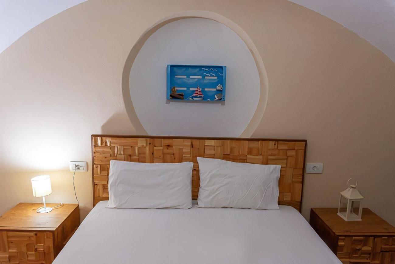 Leon Santorini Apart otel Perivolos  Dış mekan fotoğraf