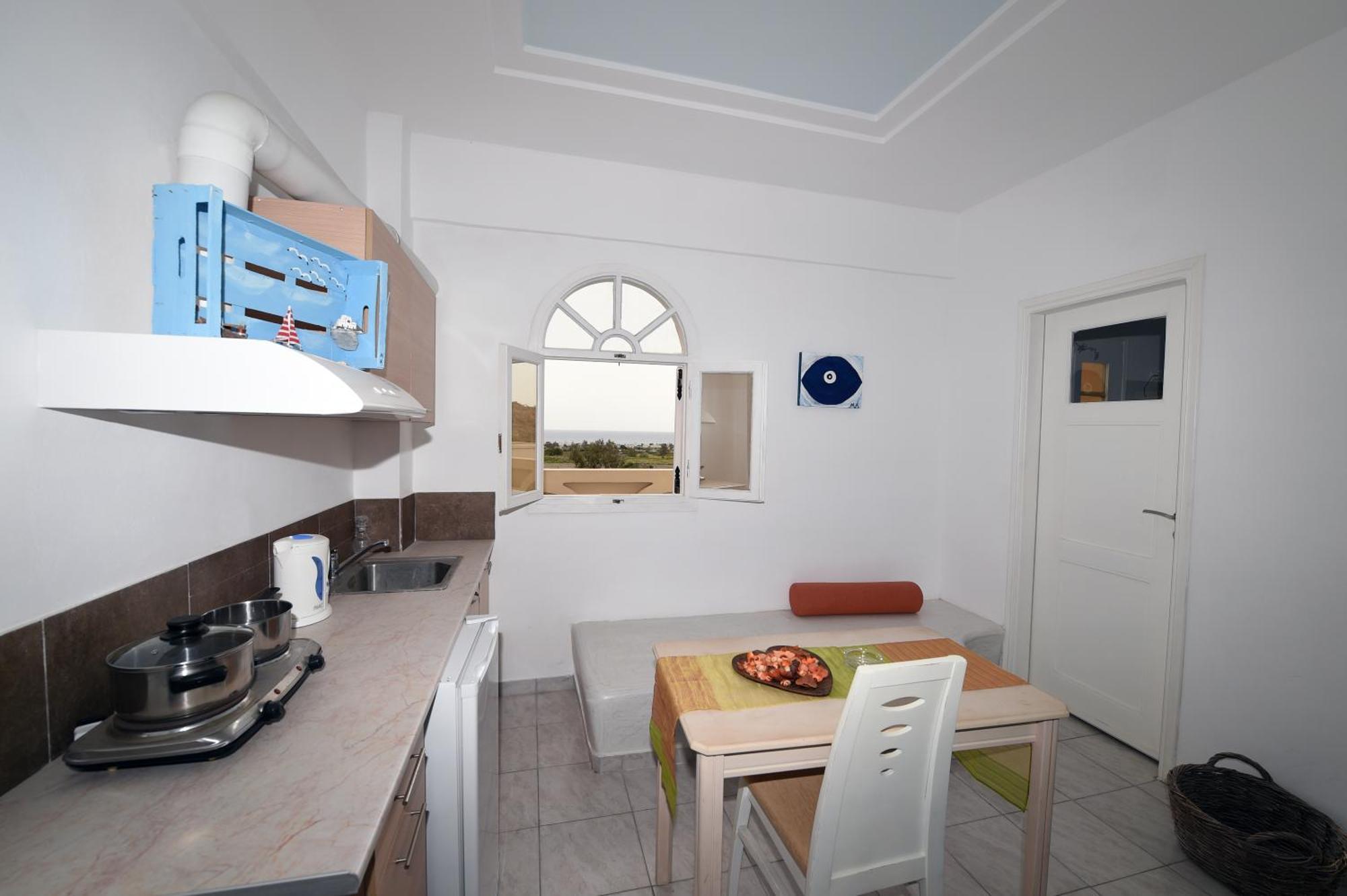 Leon Santorini Apart otel Perivolos  Dış mekan fotoğraf