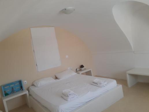 Leon Santorini Apart otel Perivolos  Dış mekan fotoğraf