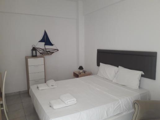 Leon Santorini Apart otel Perivolos  Dış mekan fotoğraf